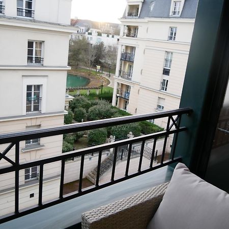 Horizon Apartment Льо Плеси-Робенсон Екстериор снимка